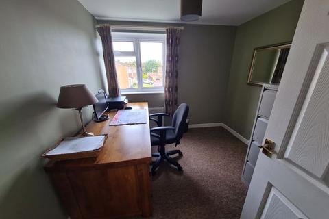 182 Park View, Crewkerne, TA18 8JL