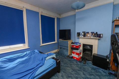 63 Alexandra Road, Ramsgate, CT11 7HX