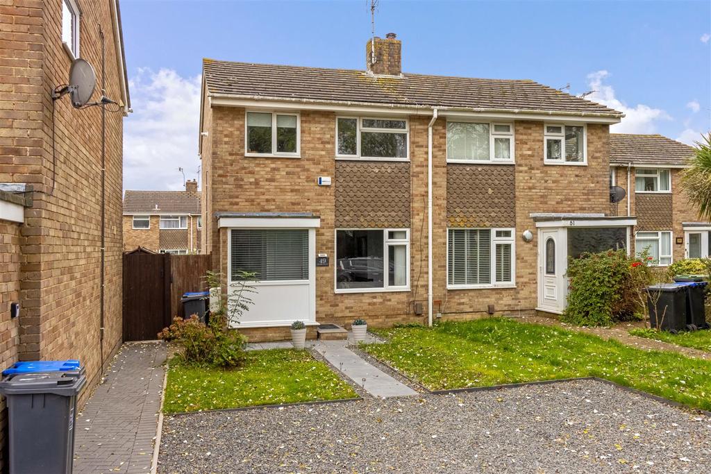 Coleridge Crescent, GoringBySea, Worthing 3 bed semidetached house