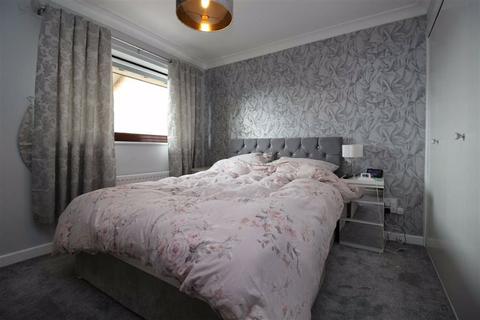 38 Ashdown Walk, New Milton, BH25 6TX