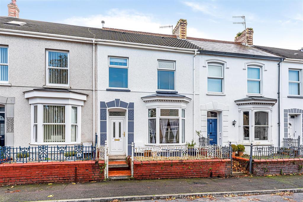 Walters Road, Llanelli 3 bed terraced house £175,000
