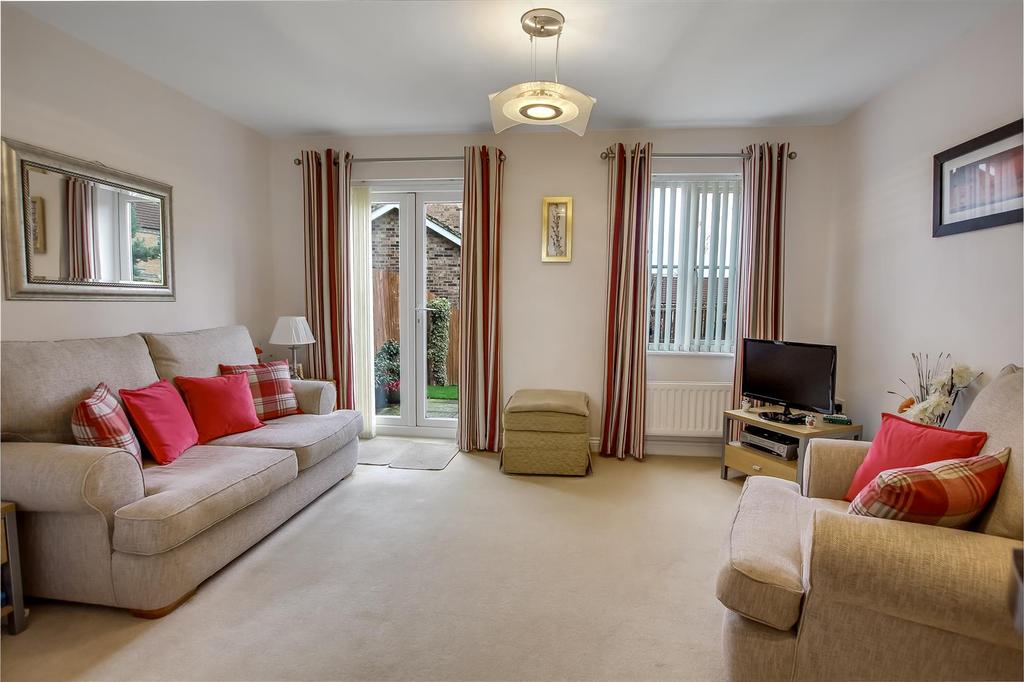 Trinity Gardens, Northallerton 2 bed terraced house £190,000