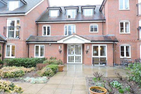 1 bedroom retirement property for sale, Oyster Lane, West Byfleet KT14