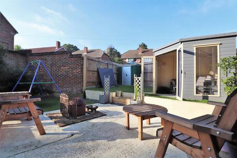 3 Quantock Road, Bexleyheath, DA7 6SD