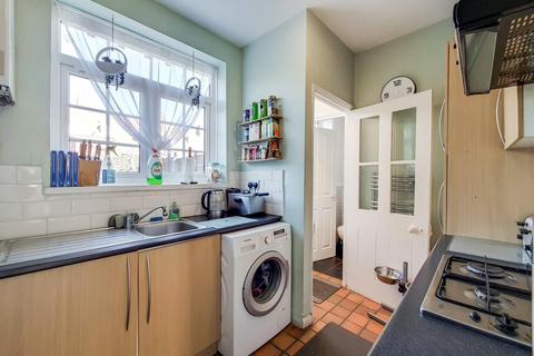 83 Keedonwood Road, Bromley, BR1 4QJ