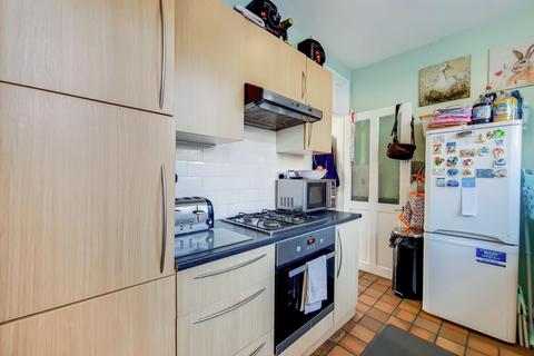 83 Keedonwood Road, Bromley, BR1 4QJ