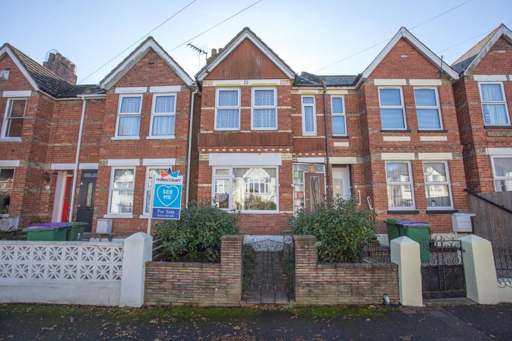 Chart Road, Folkestone 2 bed terraced house £235,000