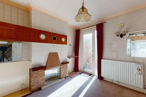 9 Chart Road, Folkestone, CT19 4EN