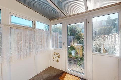 9 Chart Road, Folkestone, CT19 4EN