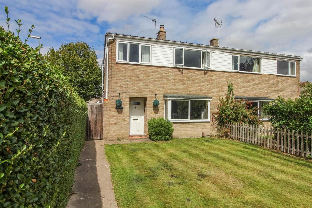 Marchs Close, Fulbourn 3 bed semidetached house £450,000