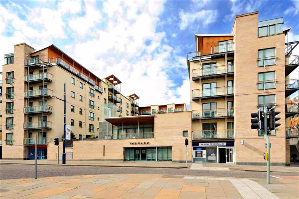 HOLYROOD ROAD, HOLYROOD, EH8 8BA 2 bed flat £1,300 pcm (£300 pw)