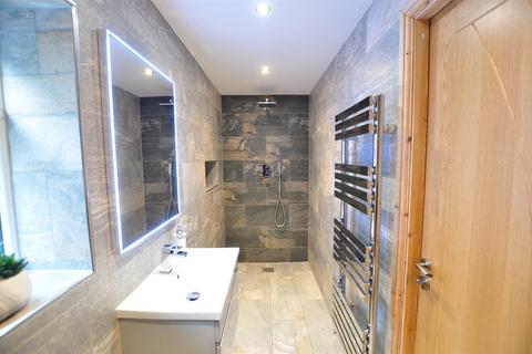 27 Macdonald Close, Tividale, Oldbury, B69 3LD