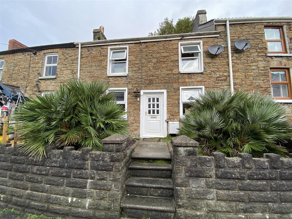Heol Hendre, Llwynhendy, Llanelli 2 bed terraced house £119,995