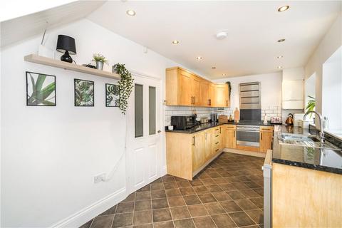 3 bedroom terraced house for sale - Front Street, Bramham, Wetherby