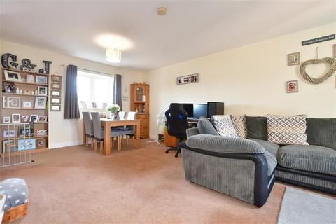 2 bedroom flat for sale - Sarus Place, Cranleigh, Surrey