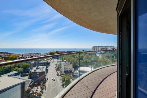 2 bedroom apartment for sale, Terrace Mount, Bournemouth