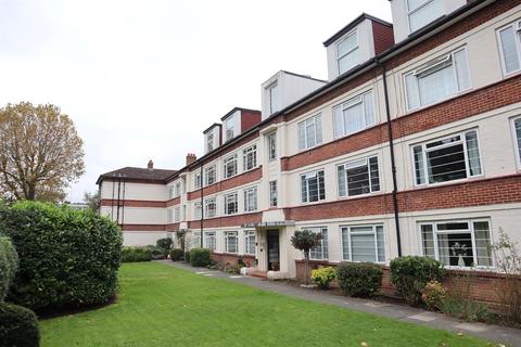 11 Manor Vale, Brentford, TW8 9JP