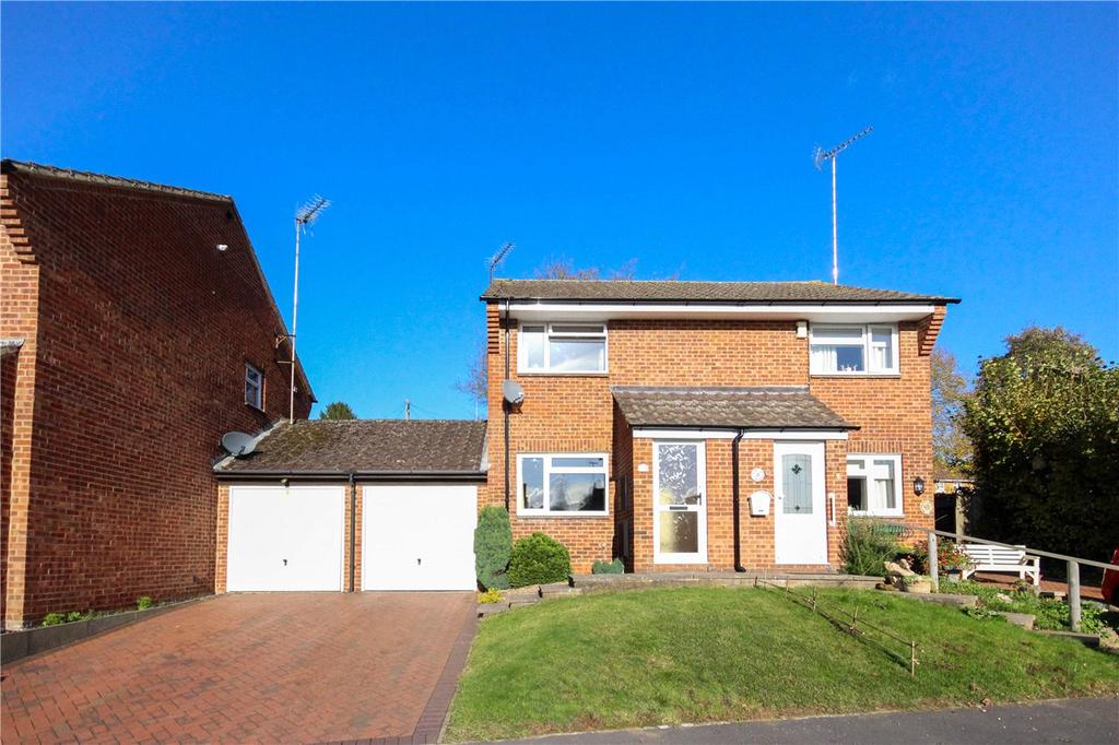 Becks Close, Markyate, St. Albans 2 bed semidetached house £335,000
