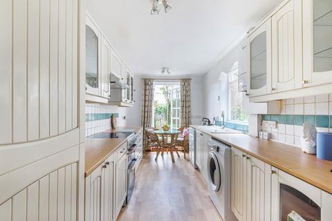125 Harpsden Road, Henley-on-thames, RG9 1ED