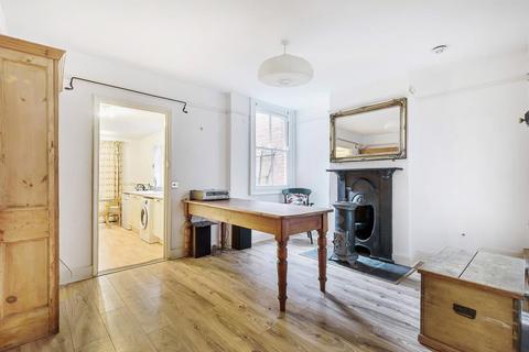 125 Harpsden Road, Henley-on-thames, RG9 1ED