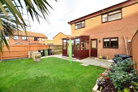 52 Buddleia Close, Weymouth, DT3 6SG