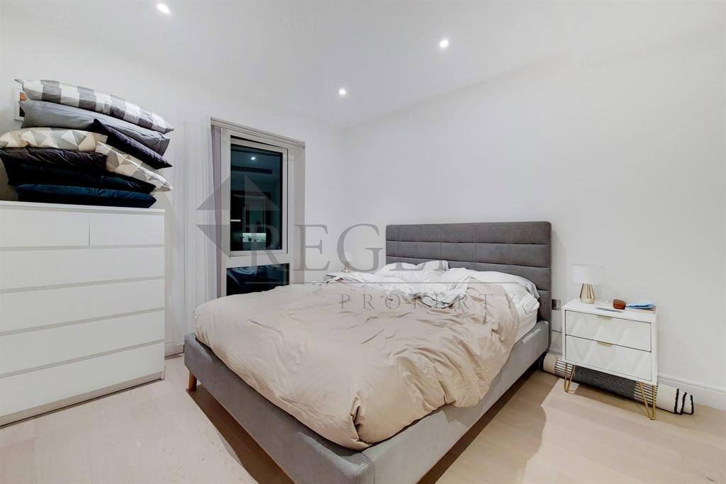 Main bedroom