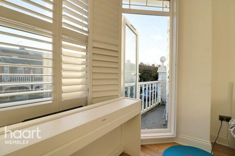 42 Dewsbury Road, London, NW10 1ER