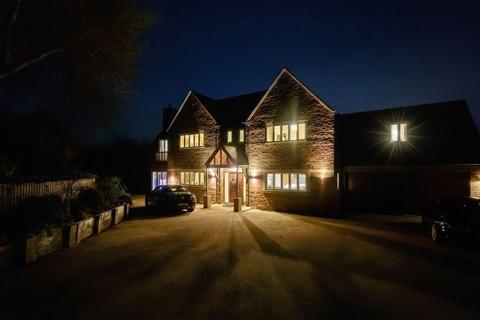 undefined, Home Close, South Croxton