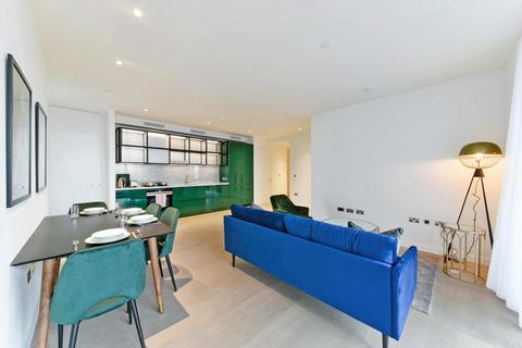 2 bedroom apartment to rent, Hobart Building, Wardian, London, E14