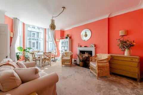 First Floor Flat, 19 Westgate Terrace, London, SW10 9BT