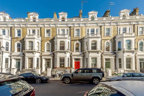 First Floor Flat, 19 Westgate Terrace, London, SW10 9BT