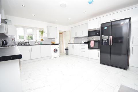 4 bedroom semi-detached house for sale - Westmeath Avenue, Leicester, LE5