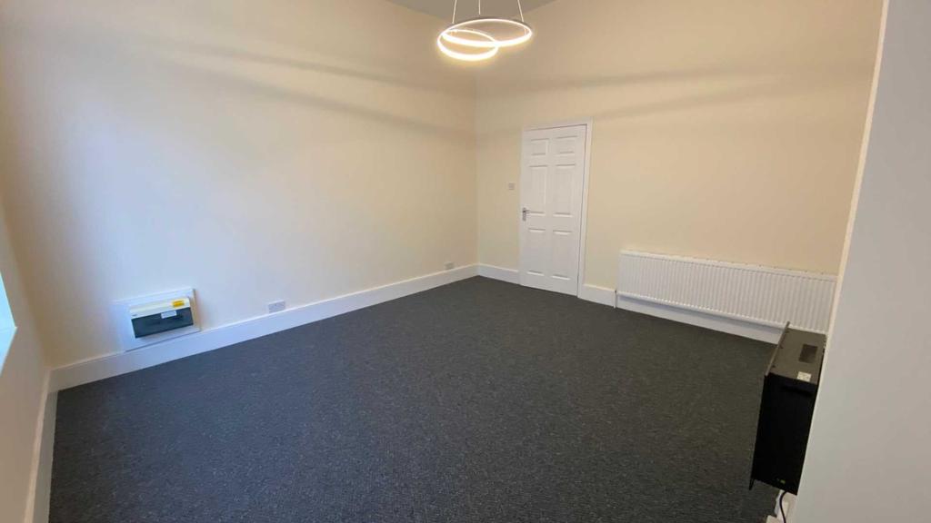 Bridge Street, Earlestown 1 bed flat £625 pcm (£144 pw)
