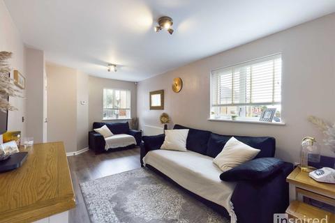 8 Bunkers Crescent, Bletchley, Milton Keynes, MK3 6FP