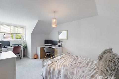 8 Bunkers Crescent, Bletchley, Milton Keynes, MK3 6FP
