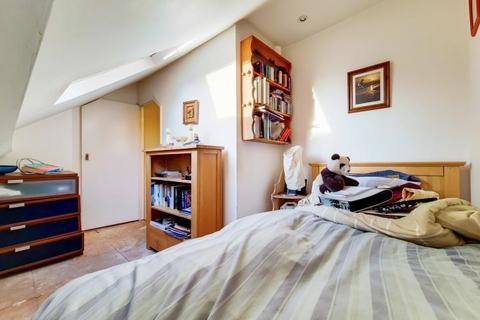 20a Royal Hill, London, SE10 8RT