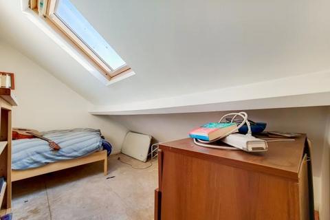 20a Royal Hill, London, SE10 8RT