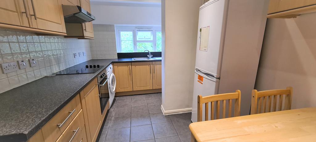 Kitchen   breakfast area