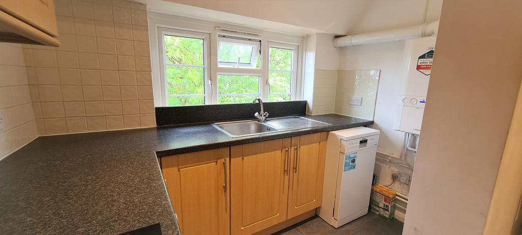 Kitchen   breakfast area