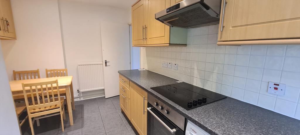 Kitchen   breakfast area