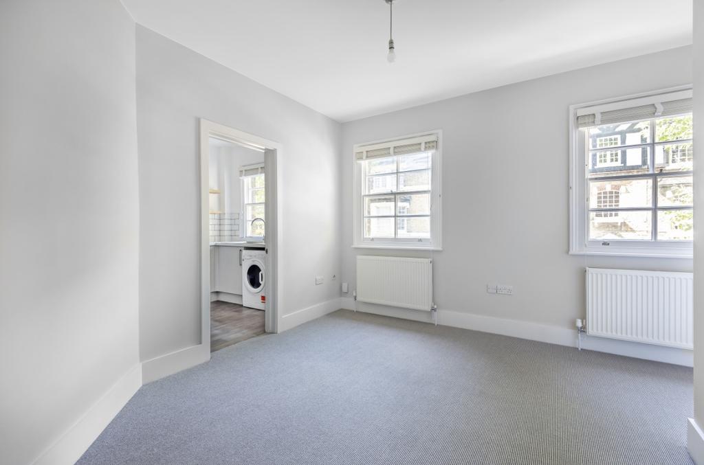 Merrow Street London SE17 1 bed flat £1,400 pcm (£323 pw)
