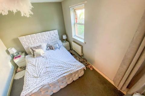 2 bedroom terraced house for sale - Orwell Gardens, Stanley, Durham, DH9 6QA