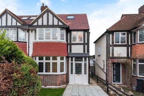 80 Exford Road, London, SE12 9HA
