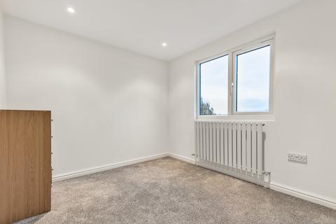 80 Exford Road, London, SE12 9HA