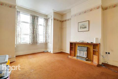 13 Aden Road, Ilford, IG1 4SJ