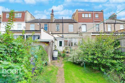 13 Aden Road, Ilford, IG1 4SJ