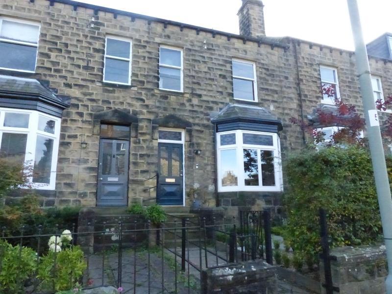 ST JAMES ROAD, ILKLEY, LS29 9PY 4 bed terraced house £2,195 pcm (£507 pw)