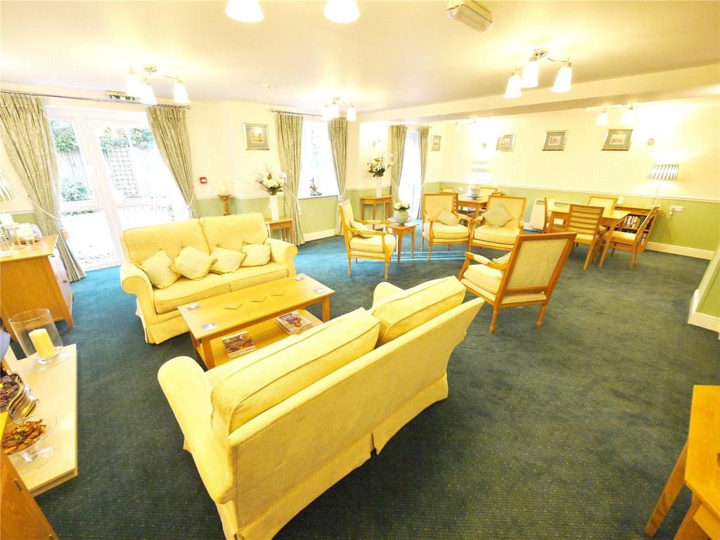 Communal Lounge