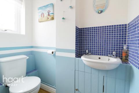 19 Emmer Green, Luton, LU2 8UH