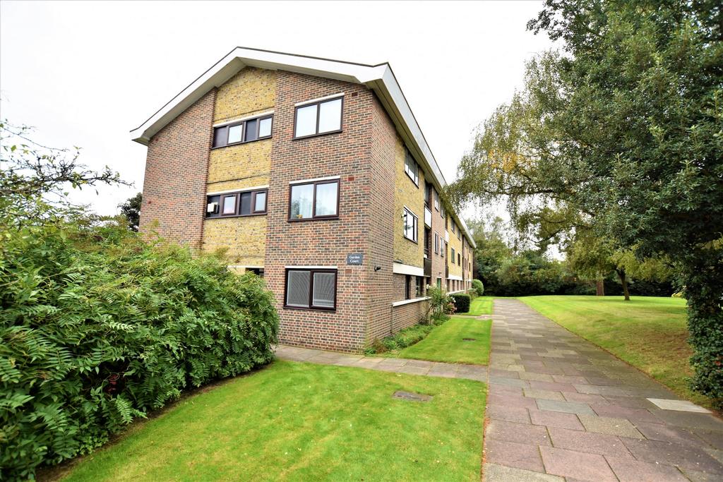 Garden Court, Greenacres, Eltham, SE9 1 bed flat £1,050 pcm (£242 pw)